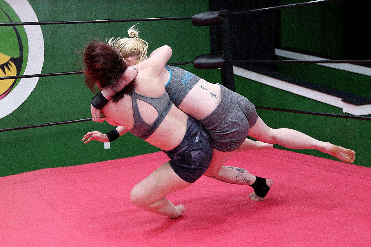 FFV461 Nickie Astral vs Liza Winterz Extreme Fight - Image 7